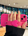 Shein Funda para teléfono lisa de neón rosa con soporte para pulsera con decoración de corazón - Quierox - Tienda Online