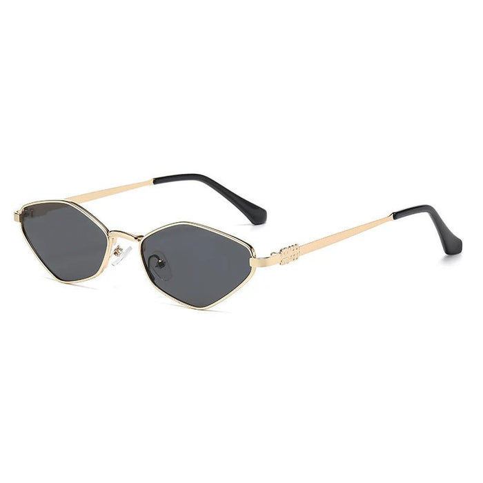 SHEIN Gafas de sol de ojo de gato con rombos y montura pequeña de metal - Quierox - Tienda Online