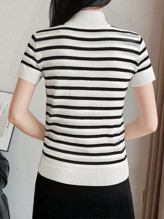 SHEIN Gaivellea Top de punto ajustado con cuello alto y estampado de rayas - Quierox - Tienda Online