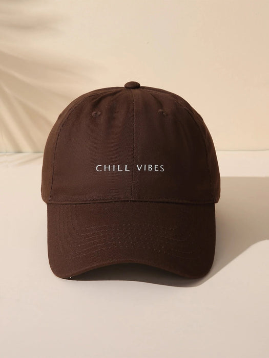 SHEIN Gorra de béisbol casual con gráficos de letras - Quierox - Tienda Online