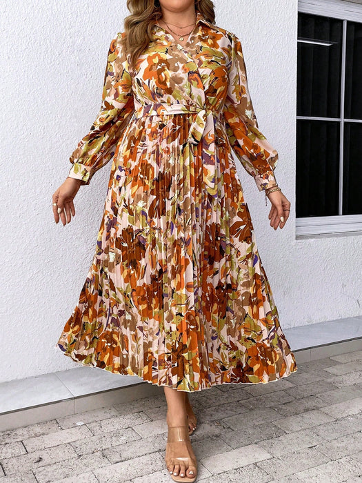 SHEIN Holidaya Vestido plisado con cinturón y estampado floral de talla grande - Quierox - Tienda Online
