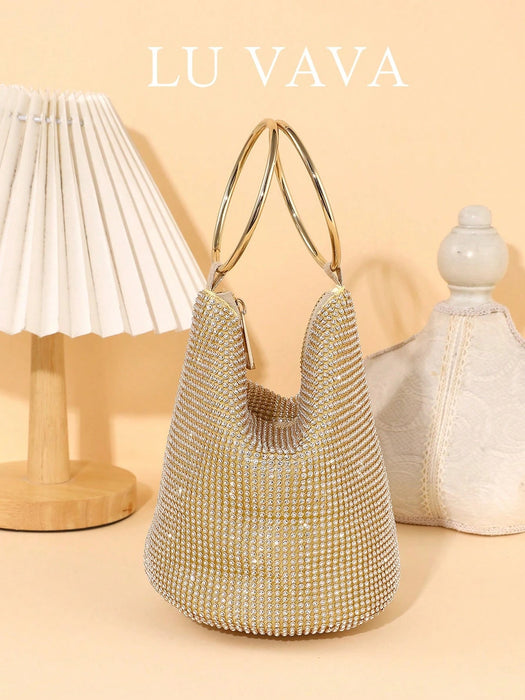 SHEIN LU VAVA Bolso de mano con base de aluminio brillante y detalles de cristal tejido en color dorado - Quierox - Tienda Online