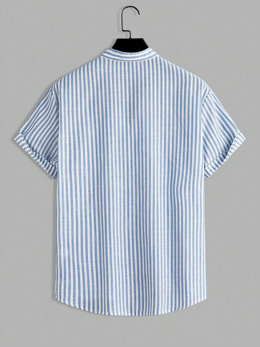 SHEIN Manfinity RelaxMax Camisa informal de manga corta con botones y rayas - Quierox - Tienda Online