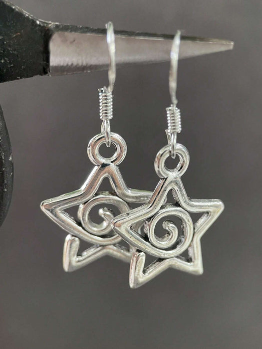 Shein Pendientes colgantes de plata con forma de estrella en espiral - Quierox - Tienda Online