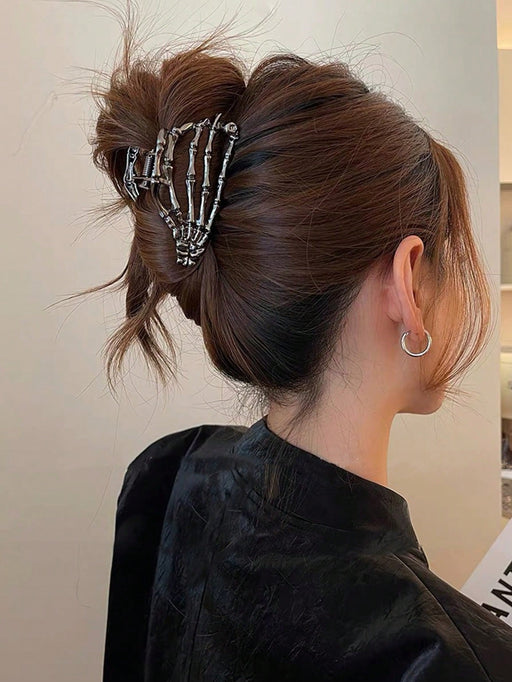 SHEIN Pinza para el cabello con forma de garra de esqueleto de terror - Quierox - Tienda Online