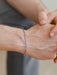 Shein Pulsera sencilla ajustable de acero inoxidable plateado para hombre - Quierox - Tienda Online
