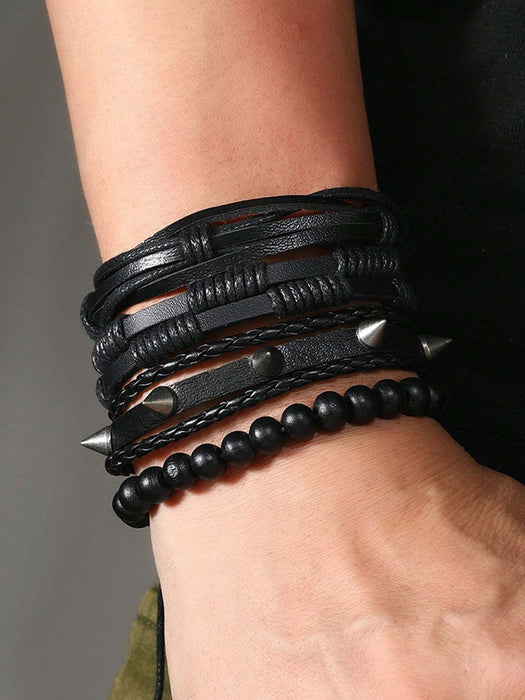 SHEIN Set de 4 pulseras de cuero trenzado negro con remaches - Quierox - Tienda Online