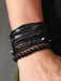 SHEIN Set de 4 pulseras de cuero trenzado negro con remaches - Quierox - Tienda Online