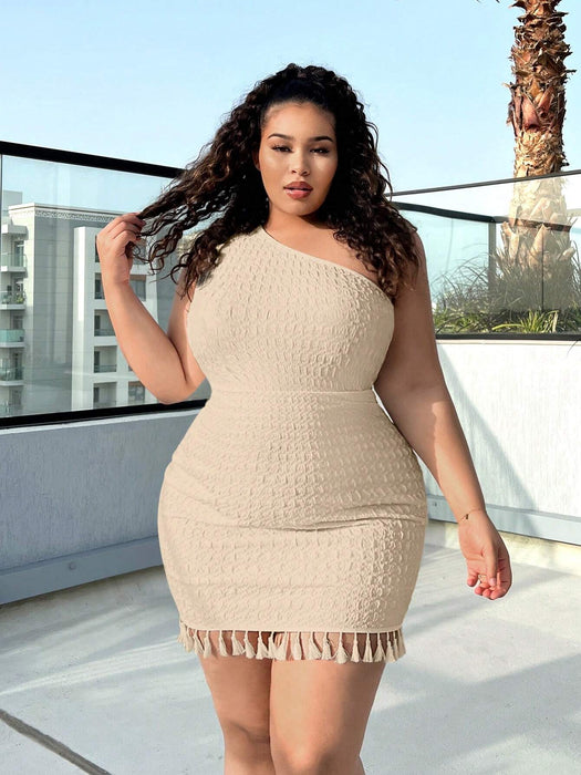 SHEIN SXY Vestido ajustado con cuello asimétrico y flecos para talla grande - Quierox - Tienda Online