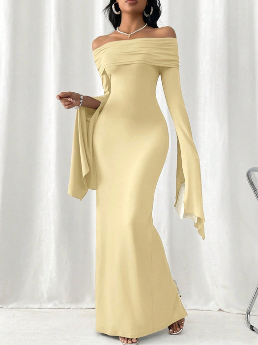 SHEIN Vestido ajustado de manga larga con hombros descubiertos y abertura lateral - Quierox - Tienda Online