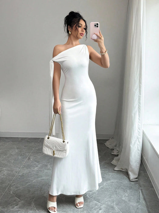SHEIN Vestido largo asimétrico sin mangas con detalle de nudo frontal y cola de pez de color liso para mujer - Quierox - Tienda Online