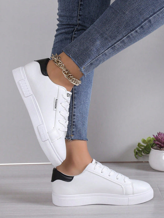 SHEIN Zapatillas blancas para mujer, zapatos casuales con plataforma, diseño de suela gruesa - Quierox - Tienda Online