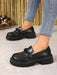Shein Zapatos negros preppy para mujer, mocasines con plataforma y cadena - Quierox - Tienda Online