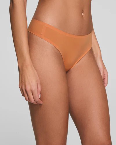 SPANXsmooth ™ Se adapta a ti Caja de 3 tangas - Quierox - Tienda Online