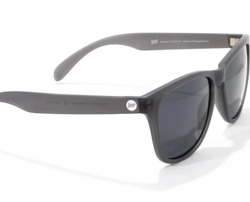 Sunski Headland, Grey Frame, Black Lens - Quierox - Tienda Online