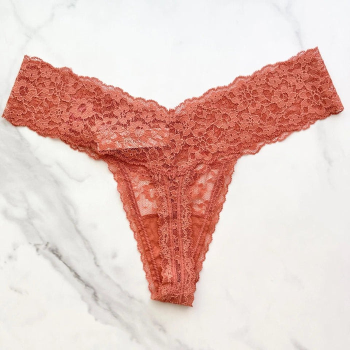 Tanga de encaje Lacie Posey de Victoria's Secret - Quierox - Tienda Online