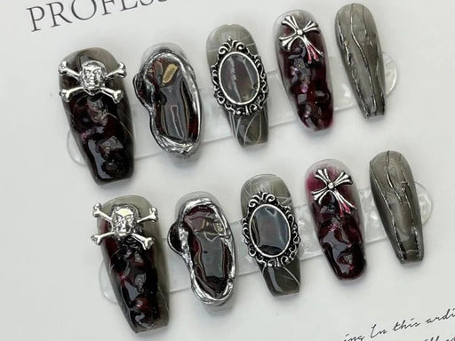 Uñas postizas góticas press on de glamour oscuro calaveras y estilo arte barroco - Quierox - Tienda Online