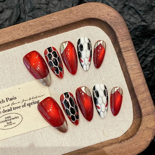 Uñas postizas press on hechas a mano con diseño de Cabeza de Serpiente Ojos de Gato - Quierox - Tienda Online