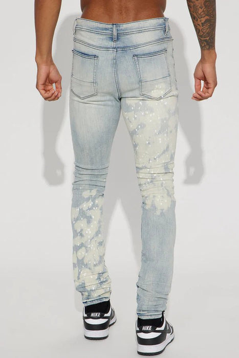 Vaqueros ajustados apilados con salpicaduras de pintura For It - Lavado claro - Quierox - Tienda Online
