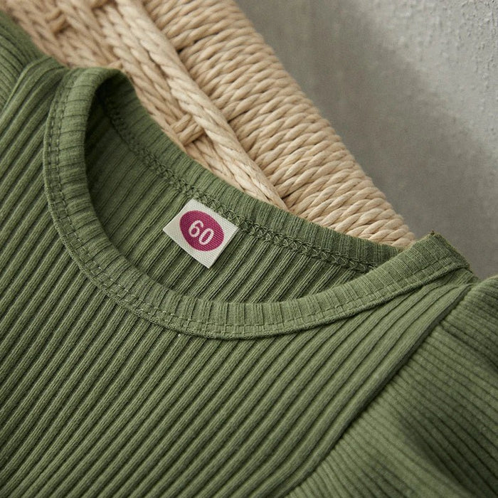 Vestido de bebé niña con bordado floral, punto acanalado y volantes - Quierox - Tienda Online
