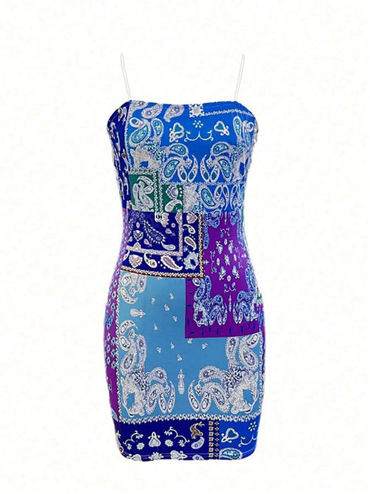 Vestido mini con tirantes finos y diseño en bloques de color - Quierox - Tienda Online