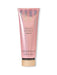 Victoria's Secret Loción corporal con fragancia Velvet Petals Shimmer - Quierox - Tienda Online