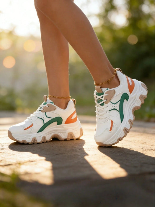 Zapatillas deportivas casuales de media caña para mujer en color blanco y azul claro - Quierox - Tienda Online