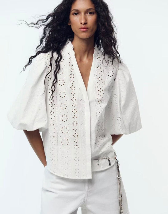 ZARA Camisa con bordado perforado y mangas abullonadas - Quierox - Tienda Online