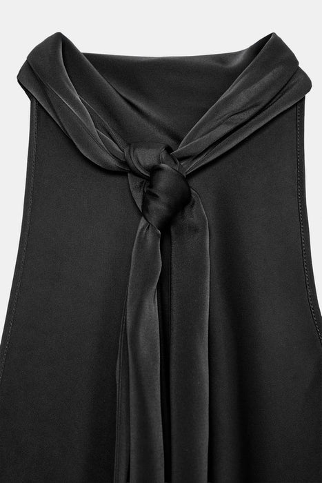 Zara Top asimétrico de satén con escote halter y espalda descubierta - Quierox - Tienda Online