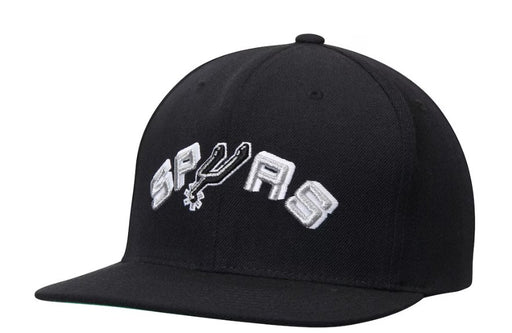 Gorra ajustable snapback con lana negra de Mitchell & Ness de los San Antonio - Quierox - Tienda Online