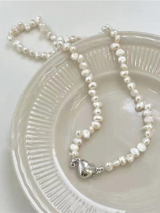 SHEIN Collar con colgante de corazón con decoración de perlas artificiales - Quierox - Tienda Online